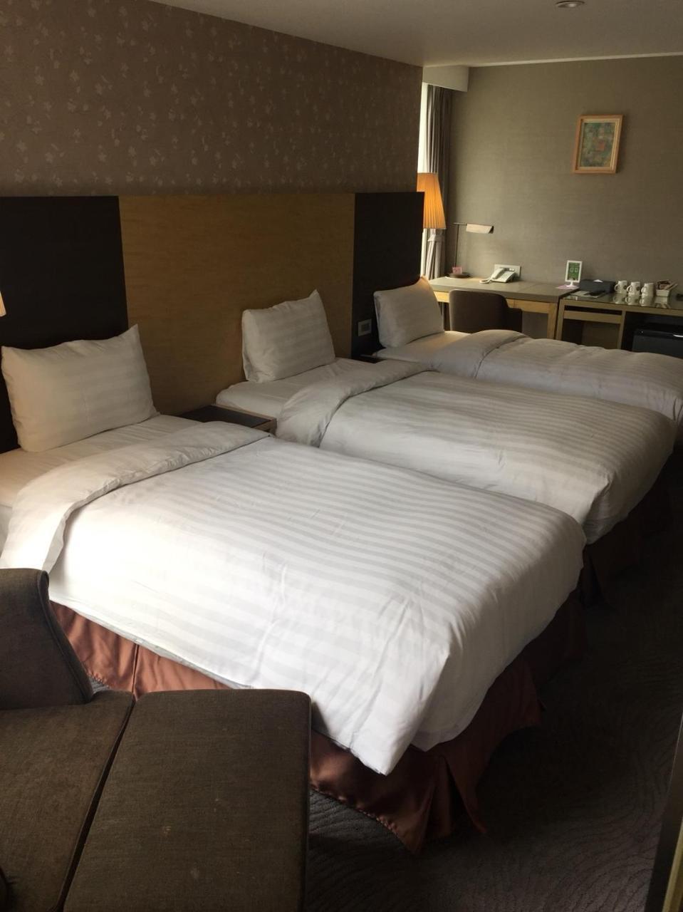 麗馨商旅七賢館 Otel Kaohsiung Dış mekan fotoğraf