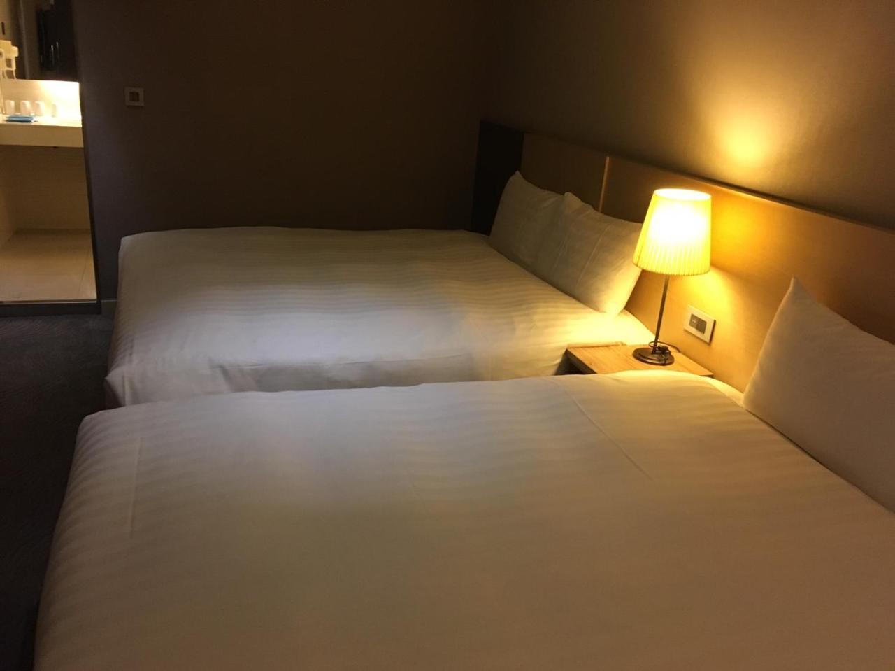 麗馨商旅七賢館 Otel Kaohsiung Dış mekan fotoğraf